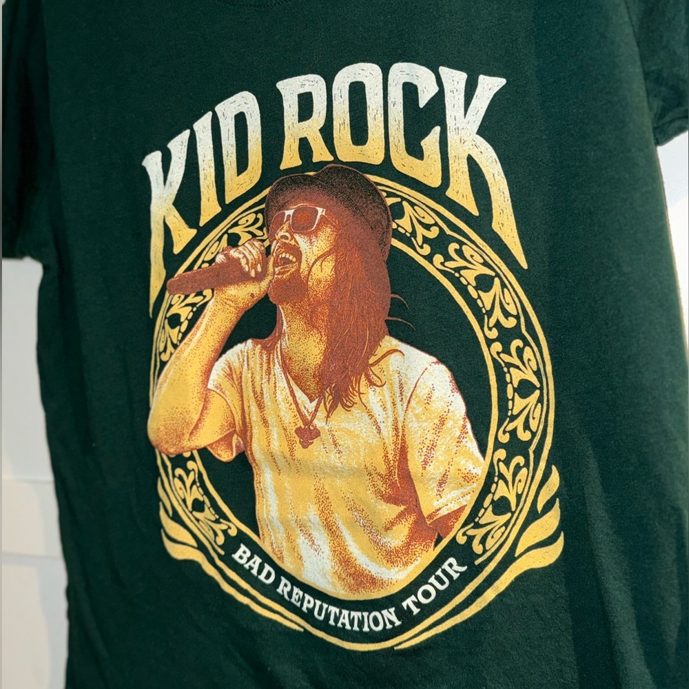 KID ROCK CONCERT TEE Women’s Small T Shirt BAD REPUTATION TOUR 2013